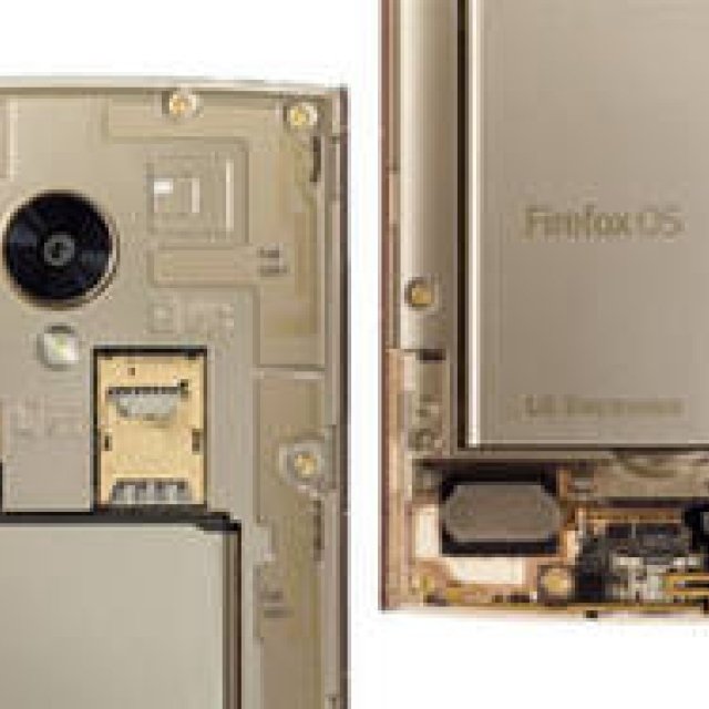 日本初のFirefox OS端末「Fx0」designed by TOKUJIN YOSHIOKA発売｜KDDI