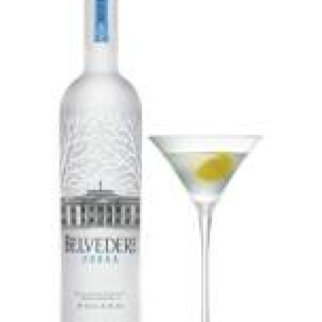 『007シリーズ』最新作にベルヴェデール ウォッカが登場｜Ardbeg