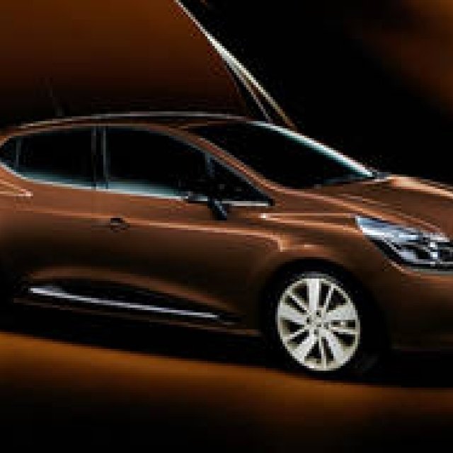 チョコレートをイメージしたルーテシア｜Renault