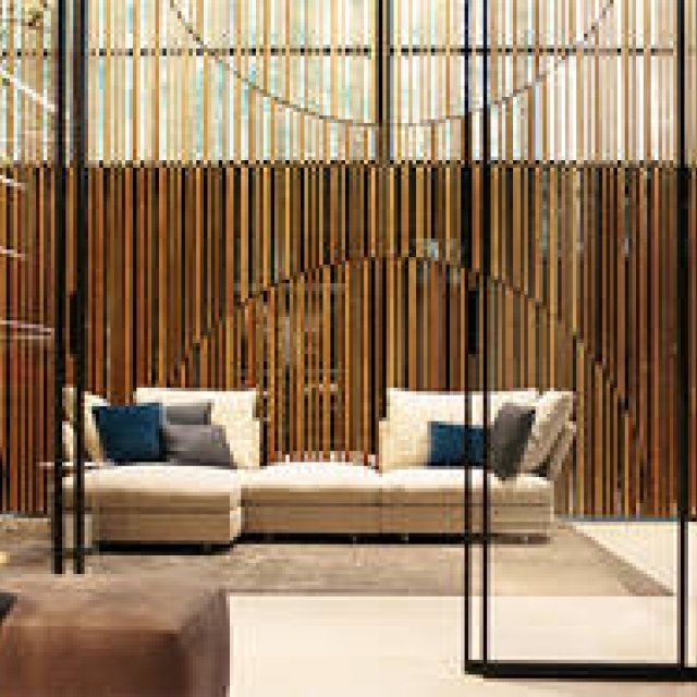 パトリシア・ウルキオラが手がける「モルテーニ」の旗艦店｜MOLTENI&C TOKYO