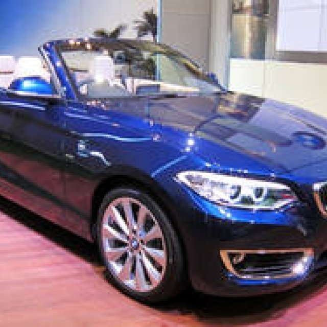 BMWの新型「 2 シリーズ カブリオレ」が日本上陸｜BMW