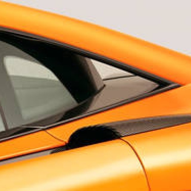 マクラーレン、新型スポーツモデルを570S クーペと発表｜McLaren