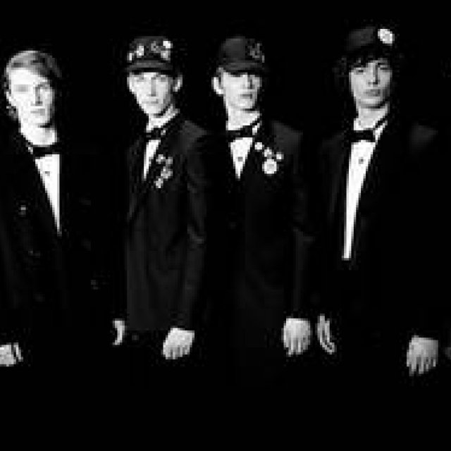 ディオール オムが中国・広州で2015-16 ウィンターコレクションのショーを開催｜DIOR HOMME