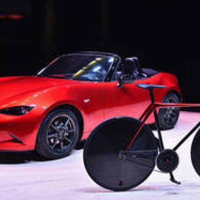 マツダがミラノサローネで披露する“デザインの遊び心”｜Mazda