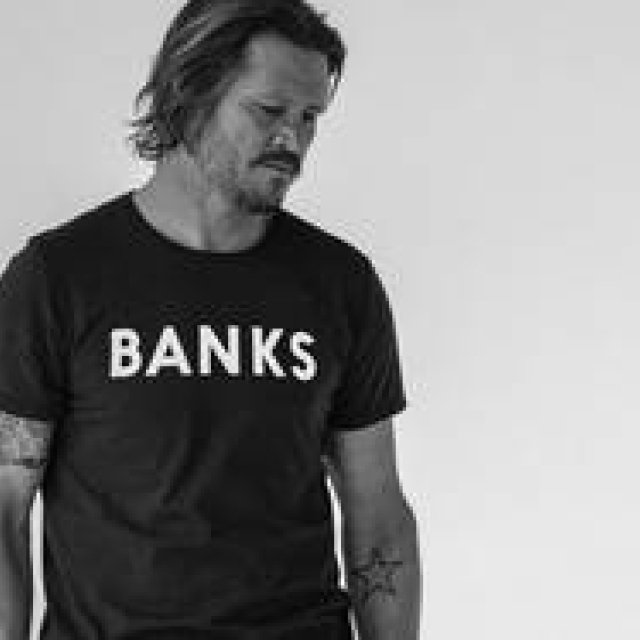 新鋭サーフブランド「バンクス」の期間限定ストアが誕生｜BARNEYS NEW YORK