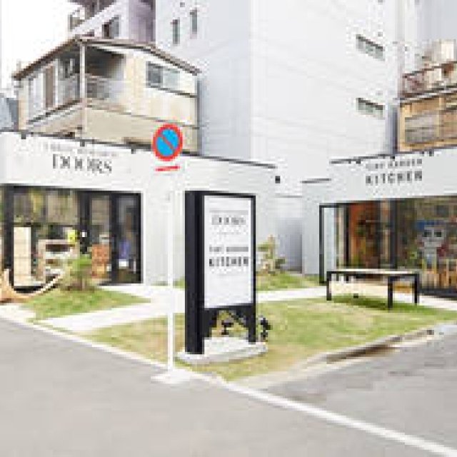 本も食事も楽しめる「アーバン リサーチ ドアーズ 虎ノ門店」｜URBAN RESEARCH DOORS