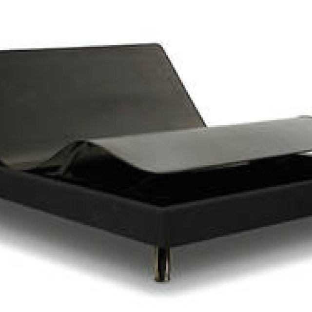 “無重力睡眠”へ誘うリクライニングベッド「Zero-G Curve」｜TEMPUR