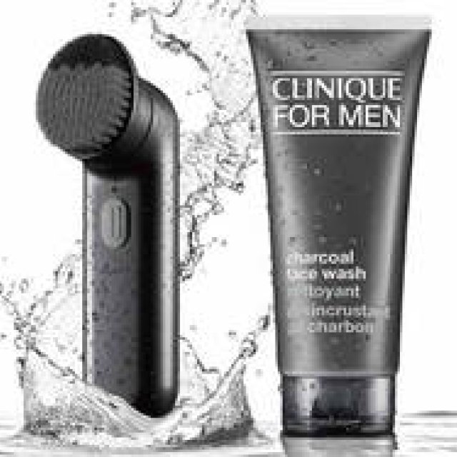 男の“洗顔”を進化させる、新・洗顔料＋音波洗顔ブラシ｜CLINIQUE