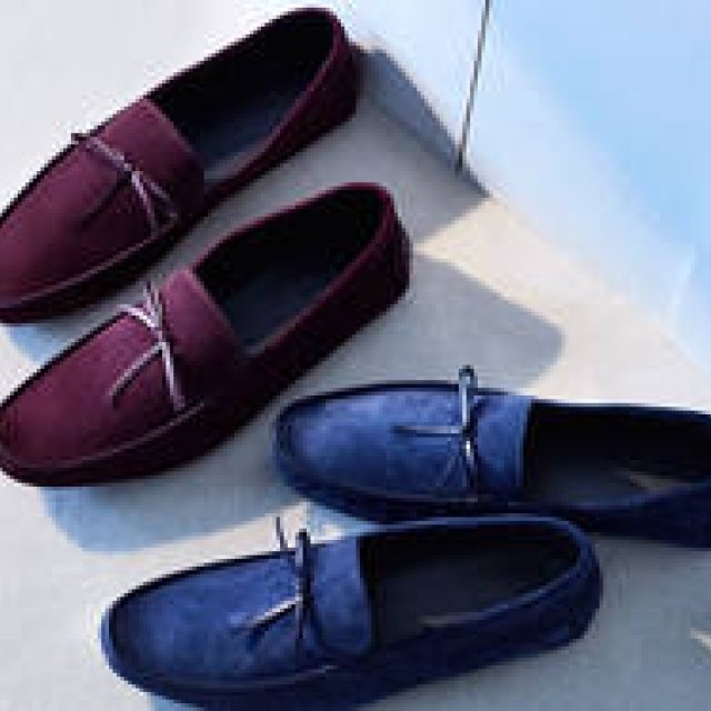 盛夏のカジュアルはモカシンで軽快に｜JOHN LOBB