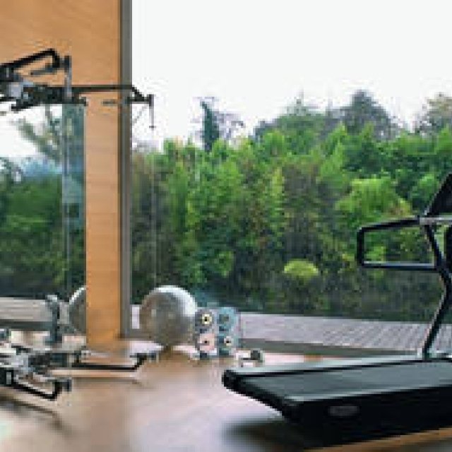 ホームマシンのポップアップストアが「フレッド シーガル代官山」に登場｜TECHNOGYM ギャラリー