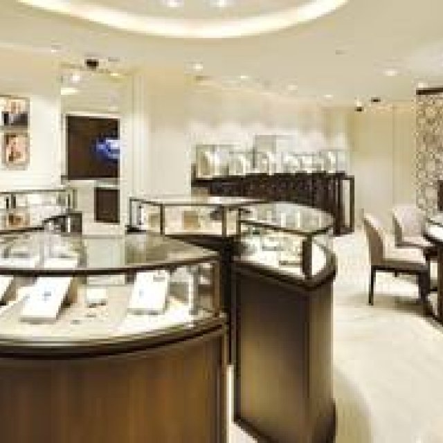 あらたな旗艦店「ダミアーニ 銀座タワー」が銀座の中央通りに誕生｜DAMIANI