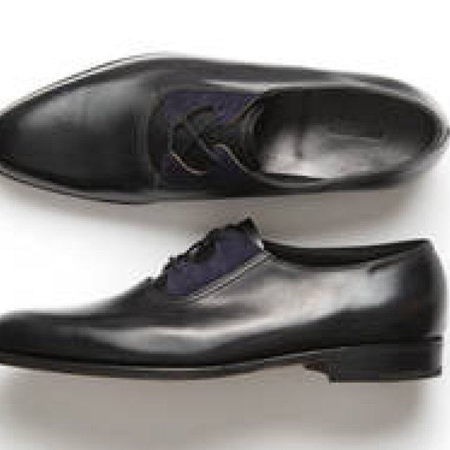 スマートな大人にふさわしい靴｜JOHN LOBB