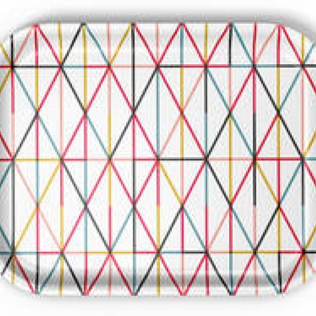 ジラードの名作グラフィックがトレーとなって再登場｜VITRA