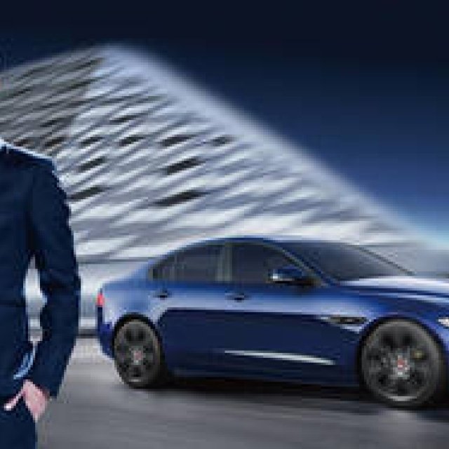 錦織圭選手がカラーや装備を厳選した60台限定のジャガー「XE」｜Jaguar