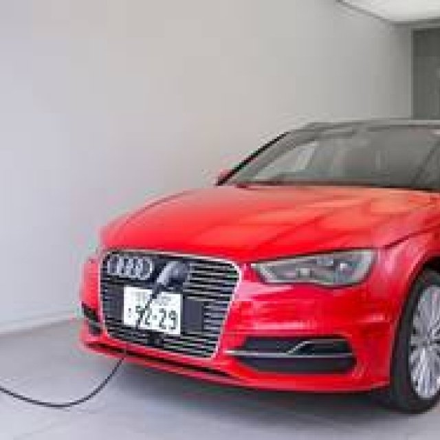 プラグインハイブリッドのA3を国内導入｜Audi