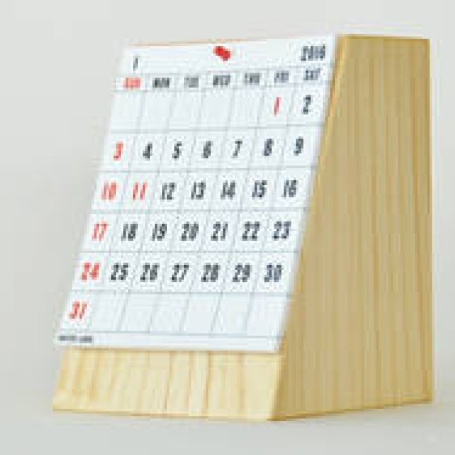 カラフルな紙粉入りの紙を使った、二種類のカレンダー|PAPIER LABO.