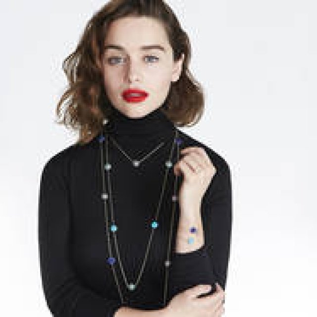 ディオールのキャンペーンビジュアルに女優エミリア・クラークが登場｜DIOR
