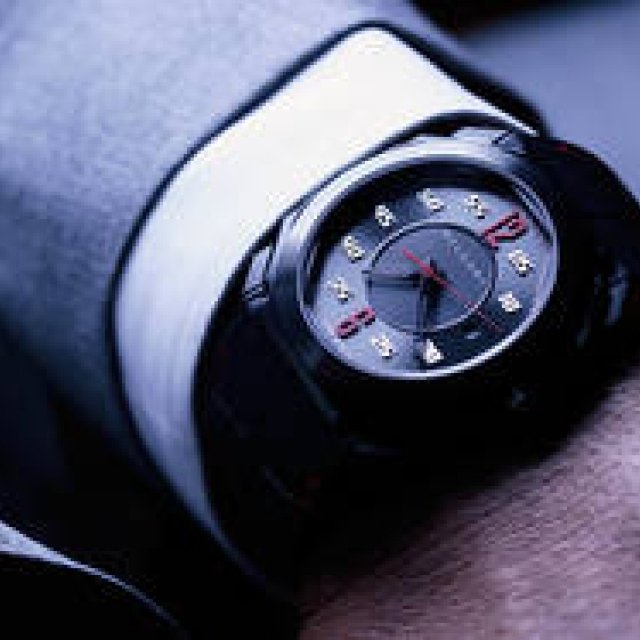 世界的工業デザイナーが考える、理想のウォッチ・デザイン｜BVLGARI