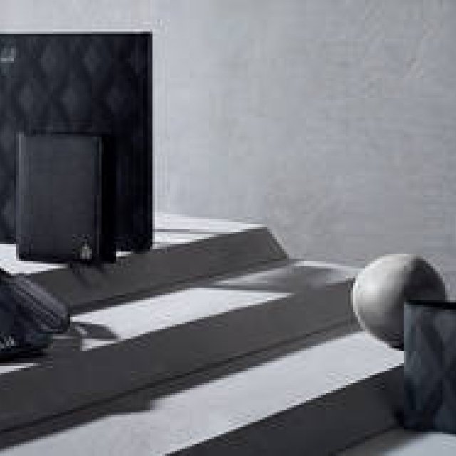 ダンヒルの2017ホリデーギフトキャンペーン“A Universe of Gifts”｜dunhill