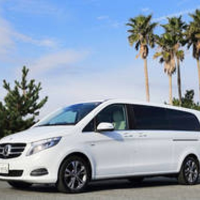 新型メルセデス・ベンツ Vクラスに試乗｜Mercedes-Benz