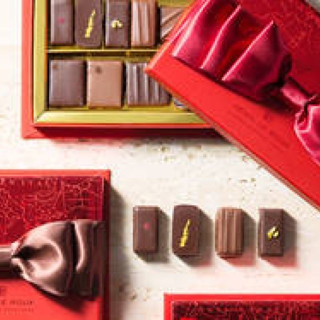 EAT｜大きなリボンが目印！　「アンリ・ルルー」バレンタイン限定コフレ