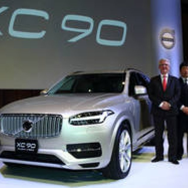 ボルボのフラッグシップSUV「XC90」が第2世代へ｜Volvo