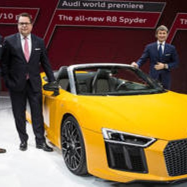 アウディ、「R8スパイダー」をワールドプレミア｜Audi