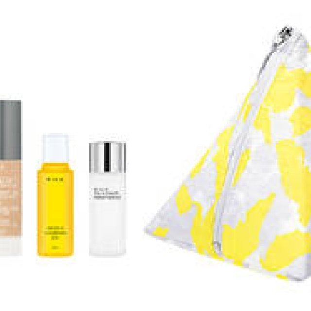 アールエムケー オンラインショップ限定のアニバーサリーキットが登場｜RMK