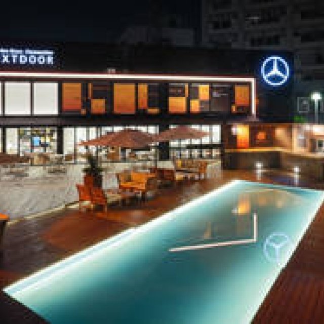 メルセデス・ベンツ コネクション ネクストドアに、ビアテラスがオープン｜Mercedes-Benz