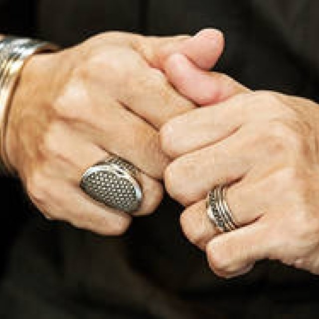 熟成を重ねた粋な男のアクセサリー|M・A・R・S