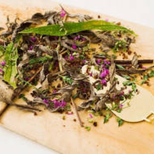 造形美と使い勝手の良さが光る、国内外で高い評価を得る真鍮工房の新商品｜Lue 