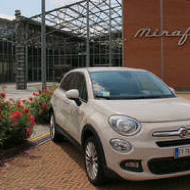 フィアット＆ジープの「産直」ショールーム｜Fiat