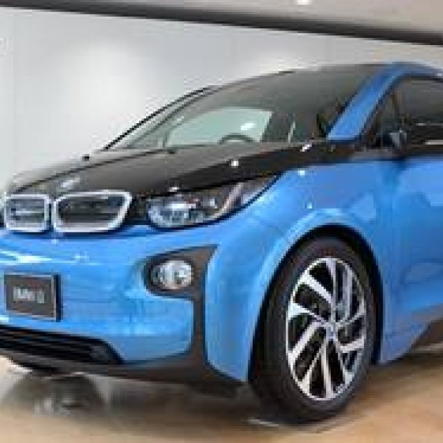 航続距離が飛躍的に伸びた新型i3を発売｜BMW