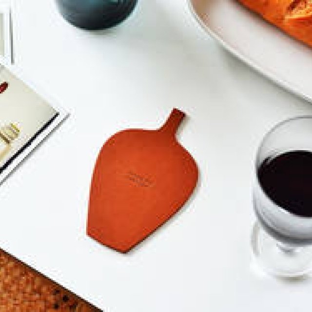 日々の食卓の中で気持ちを豊かにしてくれるコースター｜concrete craft