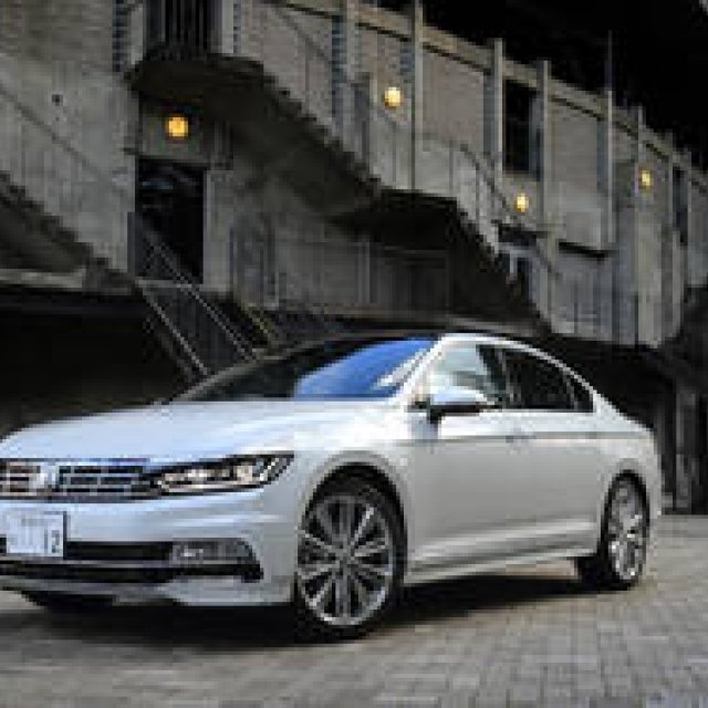 パサートに追加されたハイパフォーマンスモデルに試乗｜Volkswagen