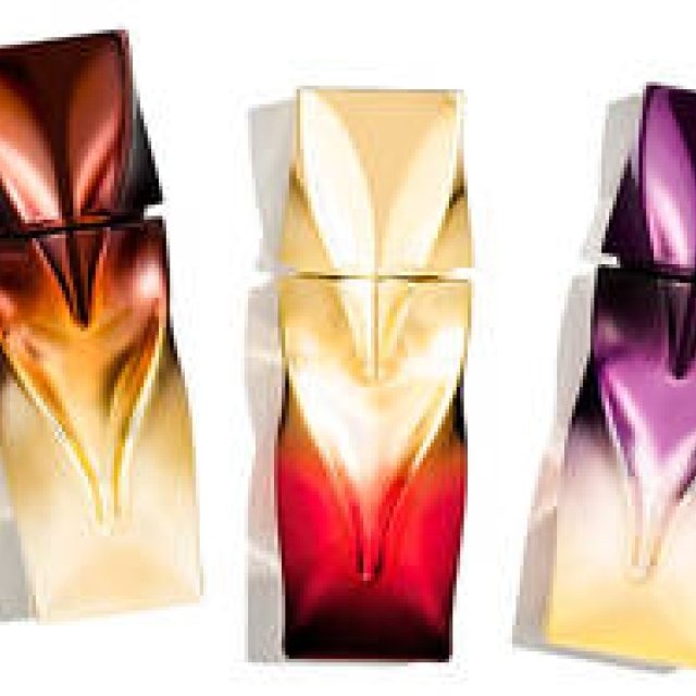 フレグランスをさらに贅沢に、「パフュームオイル」誕生！｜Christian Louboutin