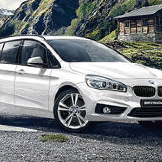 BMW 2シリーズにディーゼル＋四駆モデル｜BMW