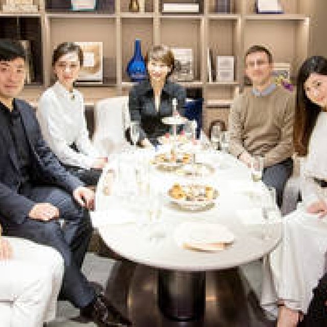 自分を完成させるラグジュアリー「SALON de CHAUMET」｜CHAUMET