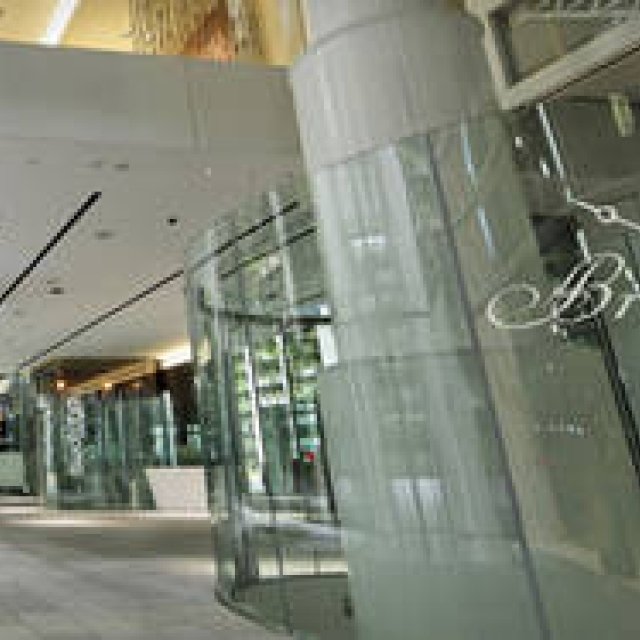 BASELWORLD2017 からの新作時計を日本国内で初披露｜SWATCH GROUP