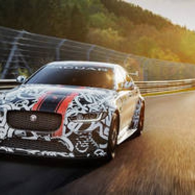ジャガーXEのハイパフォーマンスモデルを発表｜Jaguar