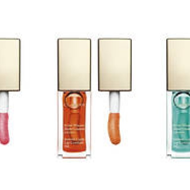 くちびるをケアしながら色づける「コンフォート リップオイル」に新色が登場｜CLARINS