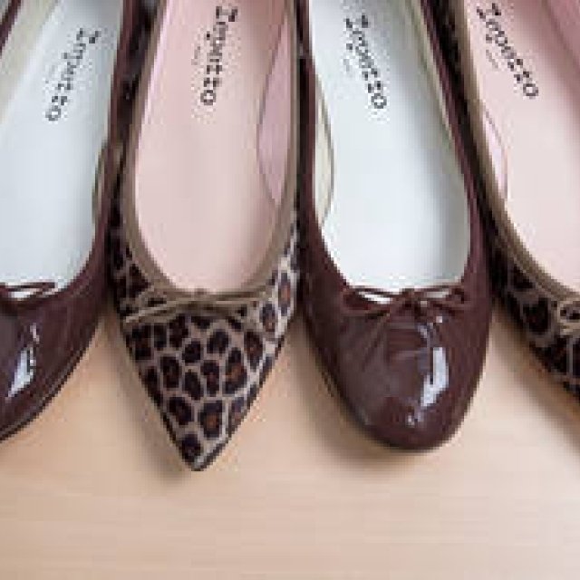 ブランド設立70周年を迎えるレペット、オリエンタルな雰囲気のレオパード｜Repetto