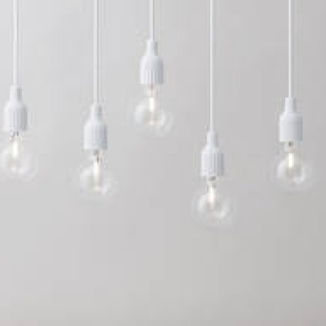 ブランドのアイコンから着想。ランプソケットにリデザイン｜Lyngby Porcelæn