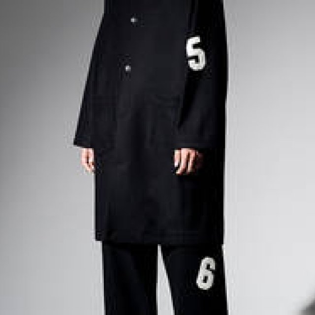 80年代のコレクションを現代的に復刻したヨウジヤマモト オムの最新コレクション｜Yohji Yamamoto