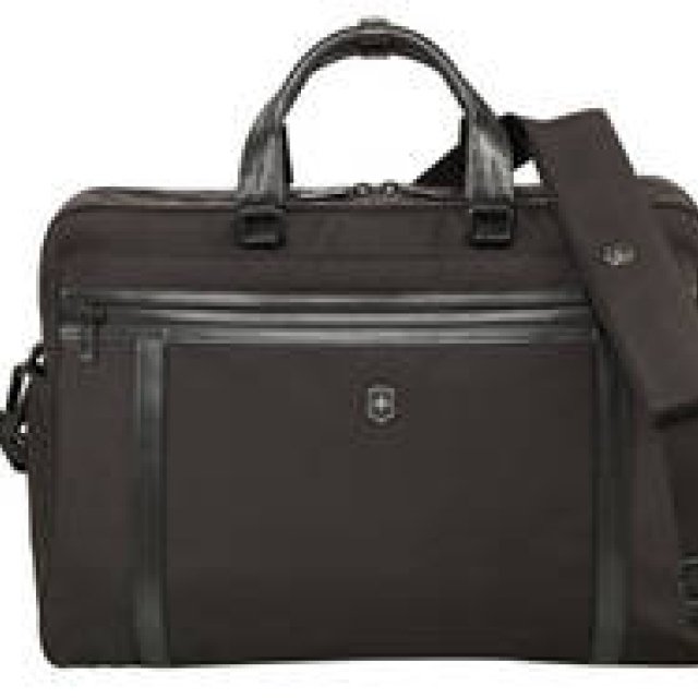 ビジネスマンへ贈る、スマートなバッグ「ワークスプロフェッショナル」｜VICTORINOX