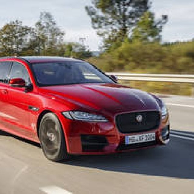 ジャガーのステーションワゴン「XFスポーツブレーク」を試す｜Jaguar