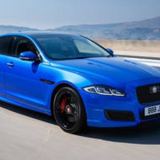 ジャガー XJR575にポルトガルで試乗｜Jaguar