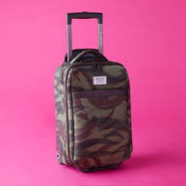 vol.12「機内持ち込みの、トロリーバッグ」BURTON｜バートン