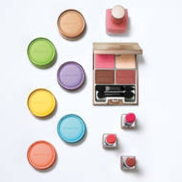 マカロンを思わせる鮮やかなカラーで魅了する、ルナソルの2018春夏メイク｜LUNASOL