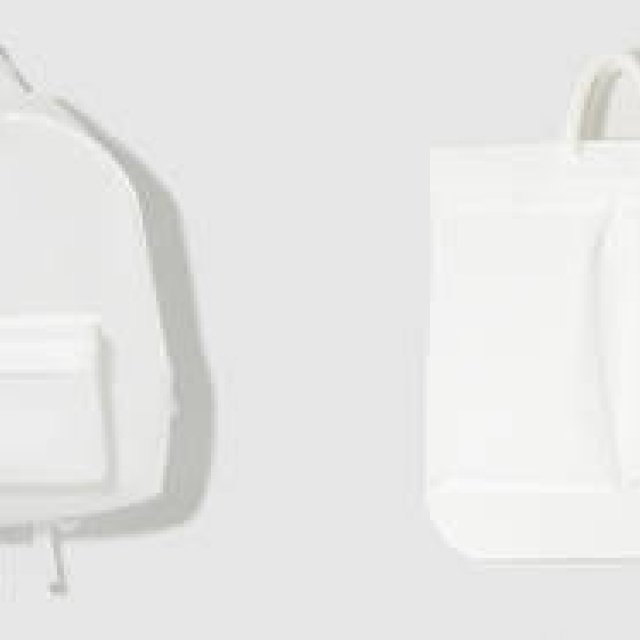 軽さと耐久性を兼備した規格の不織布を使用。“誰もが知っている”バッグ｜UNNUN